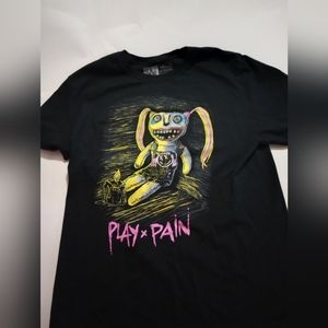 Alexa Bliss Lilly Play + Pain T-Shirt WWE - Women's Size: large